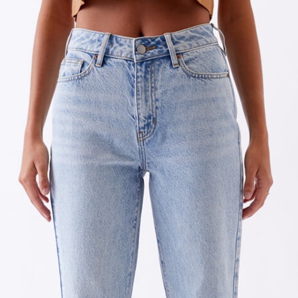SOLD Pacsun mom jean raw asymmetrical hem - Picture 2 of 11